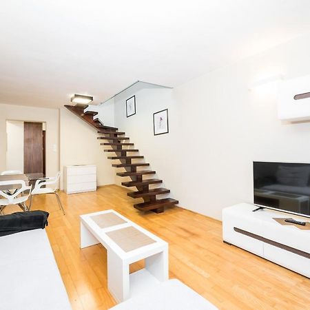 Radziwillowska Old Town Deluxe Apartment Wawelofts Krakow Ngoại thất bức ảnh
